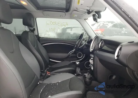 2009 Mini Cooper Clubman из США, поврежденный, VIN WMWML33549TX50575